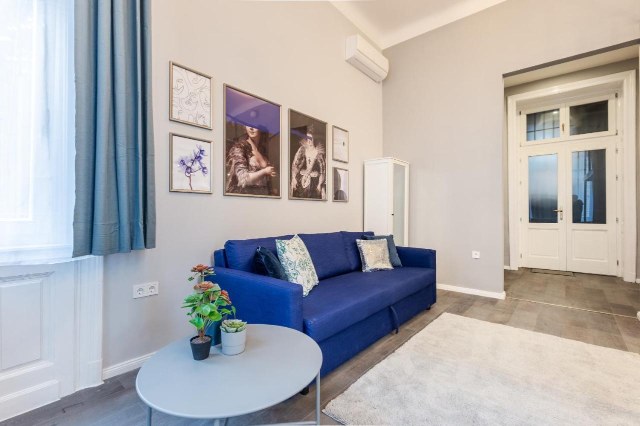 W33 - Prime Location - Comfortable Quality Apartments By Bqa ブダペスト エクステリア 写真