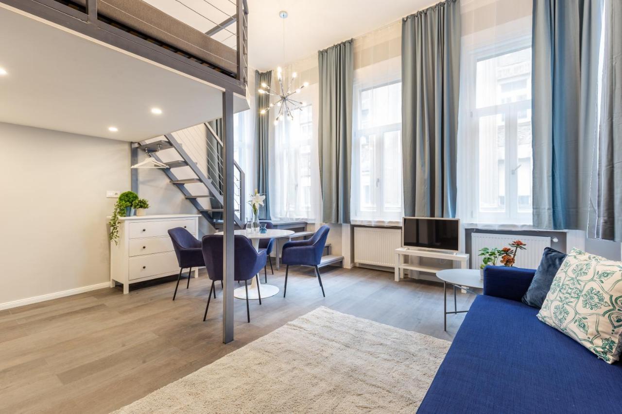 W33 - Prime Location - Comfortable Quality Apartments By Bqa ブダペスト エクステリア 写真